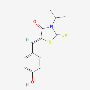 molecular formula C13H13NO2S2 B3259823 (5Z)-5-(4-hydroxybenzylidene)-3-(propan-2-yl)-2-thioxo-1,3-thiazolidin-4-one CAS No. 324547-35-5
