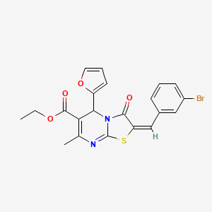 molecular formula C21H17BrN2O4S B3270972 (E)-ethyl 2-(3-bromobenzylidene)-5-(furan-2-yl)-7-methyl-3-oxo-3,5-dihydro-2H-thiazolo[3,2-a]pyrimidine-6-carboxylate CAS No. 537685-53-3