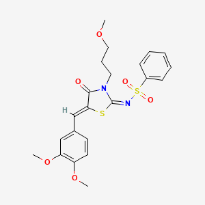 molecular formula C22H24N2O6S2 B3275084 (E)-N-((Z)-5-(3,4-dimethoxybenzylidene)-3-(3-methoxypropyl)-4-oxothiazolidin-2-ylidene)benzenesulfonamide CAS No. 620156-50-5