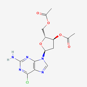 ((2R,3S,5S)-3-Acetoxy-5-(2-amino-6-chloro-9H-purin-9-yl)tetrahydrofuran-2-yl)methyl acetate