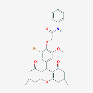 molecular formula C32H34BrNO6 B328142 2-[2-bromo-6-methoxy-4-(3,3,6,6-tetramethyl-1,8-dioxo-2,3,4,5,6,7,8,9-octahydro-1H-xanthen-9-yl)phenoxy]-N-phenylacetamide 