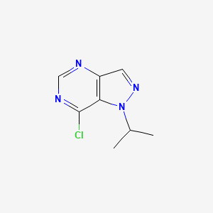 molecular formula C8H9ClN4 B3305561 7-Chloro-1-isopropyl-1H-pyrazolo[4,3-d]pyrimidine CAS No. 923283-49-2