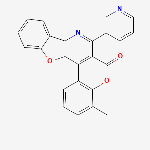 molecular formula C25H16N2O3 B3306844 17,18-Dimethyl-12-(pyridin-3-yl)-3,15-dioxa-11-azapentacyclo[11.8.0.0^{2,10}.0^{4,9}.0^{16,21}]henicosa-1(13),2(10),4(9),5,7,11,16,18,20-nonaen-14-one CAS No. 929513-91-7