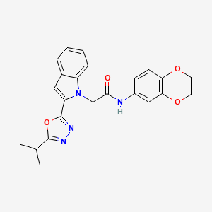 molecular formula C23H22N4O4 B3311359 N-(2,3-dihydrobenzo[b][1,4]dioxin-6-yl)-2-(2-(5-isopropyl-1,3,4-oxadiazol-2-yl)-1H-indol-1-yl)acetamide CAS No. 946257-74-5