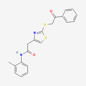 molecular formula C20H18N2O2S2 B3311902 2-(2-((2-oxo-2-phenylethyl)thio)thiazol-4-yl)-N-(o-tolyl)acetamide CAS No. 946277-57-2