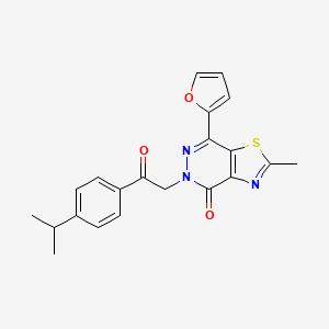 molecular formula C21H19N3O3S B3313126 7-(furan-2-yl)-5-(2-(4-isopropylphenyl)-2-oxoethyl)-2-methylthiazolo[4,5-d]pyridazin-4(5H)-one CAS No. 946346-21-0