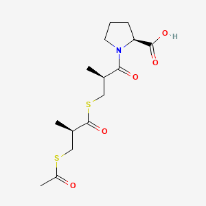 molecular formula C15H23NO5S2 B3325130 (2S)-1-((2S)-3-(((2R)-3-(Acetylsulfanyl)-2-methylpropanoyl)sulfanyl)-2-methylpropanoyl)pyrrolidine-2-carboxylic acid CAS No. 205521-07-9