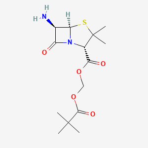 molecular formula C14H22N2O5S B3326368 2,2-Dimethylpropanoyloxymethyl (2S,5R,6R)-6-amino-3,3-dimethyl-7-oxo-4-thia-1-azabicyclo[3.2.0]heptane-2-carboxylate CAS No. 25031-08-7