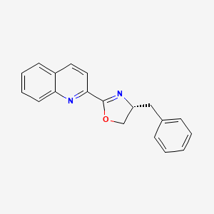 molecular formula C19H16N2O B3332949 (R)-4-Benzyl-2-(quinolin-2-yl)-4,5-dihydrooxazole CAS No. 933992-48-4
