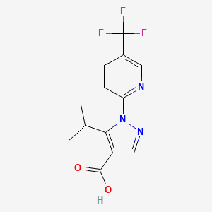 molecular formula C13H12F3N3O2 B3375733 5-(propan-2-yl)-1-[5-(trifluoromethyl)pyridin-2-yl]-1H-pyrazole-4-carboxylic acid CAS No. 1135324-04-7