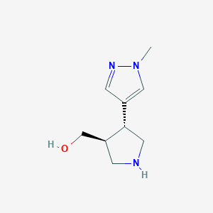 molecular formula C9H15N3O B3380076 [(3S,4R)-4-(1-methyl-1H-pyrazol-4-yl)pyrrolidin-3-yl]methanol CAS No. 1807940-13-1