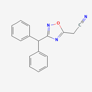 molecular formula C17H13N3O B3387887 2-[3-(Diphenylmethyl)-1,2,4-oxadiazol-5-yl]acetonitrile CAS No. 852933-96-1