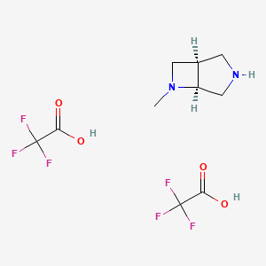 molecular formula C10H14F6N2O4 B3393265 (1R,5S)-6-甲基-3,6-二氮杂双环[3.2.0]庚烷；双（三氟乙酸） CAS No. 2173052-54-3