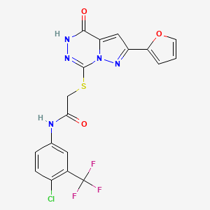 molecular formula C18H11ClF3N5O3S B3399384 N-[4-chloro-3-(trifluoromethyl)phenyl]-2-{[2-(2-furyl)-4-oxo-4,5-dihydropyrazolo[1,5-d][1,2,4]triazin-7-yl]thio}acetamide CAS No. 1040638-53-6