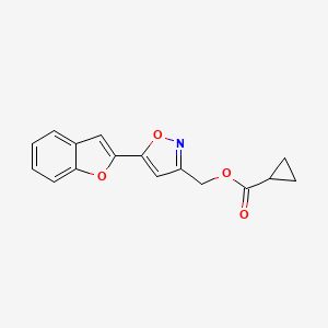 molecular formula C16H13NO4 B3400810 (5-(Benzofuran-2-yl)isoxazol-3-yl)methyl cyclopropanecarboxylate CAS No. 1040669-19-9
