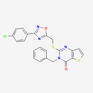 molecular formula C22H15ClN4O2S2 B3400975 3-benzyl-2-(((3-(4-chlorophenyl)-1,2,4-oxadiazol-5-yl)methyl)thio)thieno[3,2-d]pyrimidin-4(3H)-one CAS No. 1040670-77-6