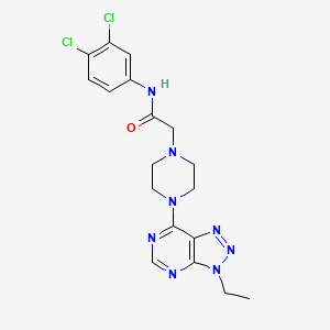 molecular formula C18H20Cl2N8O B3402890 N-(3,4-dichlorophenyl)-2-(4-(3-ethyl-3H-[1,2,3]triazolo[4,5-d]pyrimidin-7-yl)piperazin-1-yl)acetamide CAS No. 1070861-91-4