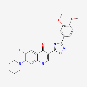 molecular formula C25H25FN4O4 B3403267 3-[3-(3,4-dimethoxyphenyl)-1,2,4-oxadiazol-5-yl]-6-fluoro-1-methyl-7-piperidin-1-ylquinolin-4(1H)-one CAS No. 1110984-36-5