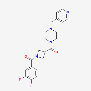 molecular formula C21H22F2N4O2 B3405350 (1-(3,4-Difluorobenzoyl)azetidin-3-yl)(4-(pyridin-4-ylmethyl)piperazin-1-yl)methanone CAS No. 1334376-35-0
