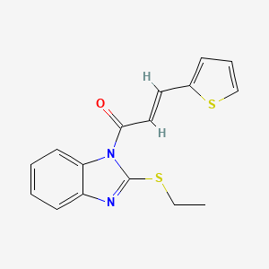 (2E)-1-[2-(ethylsulfanyl)-1H-benzimidazol-1-yl]-3-(thiophen-2-yl)prop-2-en-1-one