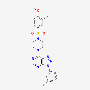 molecular formula C22H22FN7O3S B3413233 1-[3-(3-fluorophenyl)-3H-[1,2,3]triazolo[4,5-d]pyrimidin-7-yl]-4-(4-methoxy-3-methylbenzenesulfonyl)piperazine CAS No. 946206-94-6
