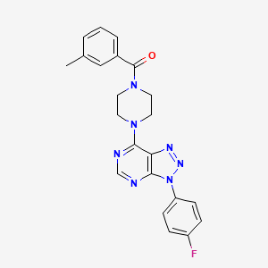 molecular formula C22H20FN7O B3413380 (4-(3-(4-fluorophenyl)-3H-[1,2,3]triazolo[4,5-d]pyrimidin-7-yl)piperazin-1-yl)(m-tolyl)methanone CAS No. 946229-49-8