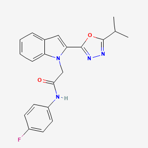 molecular formula C21H19FN4O2 B3413665 N-(4-fluorophenyl)-2-(2-(5-isopropyl-1,3,4-oxadiazol-2-yl)-1H-indol-1-yl)acetamide CAS No. 946257-62-1