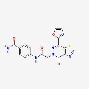 molecular formula C19H15N5O4S B3413723 4-(2-(7-(furan-2-yl)-2-methyl-4-oxothiazolo[4,5-d]pyridazin-5(4H)-yl)acetamido)benzamide CAS No. 946265-58-3