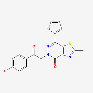 molecular formula C18H12FN3O3S B3413727 5-(2-(4-fluorophenyl)-2-oxoethyl)-7-(furan-2-yl)-2-methylthiazolo[4,5-d]pyridazin-4(5H)-one CAS No. 946265-66-3