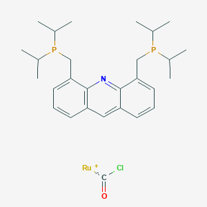 molecular formula C28H41ClNOP2Ru+2 B3417606 Chlorocarbonylhydrido[4,5-bis-(di-i-propylphosphinomethyl)acridine]ruthenium(II) CAS No. 1101230-25-4