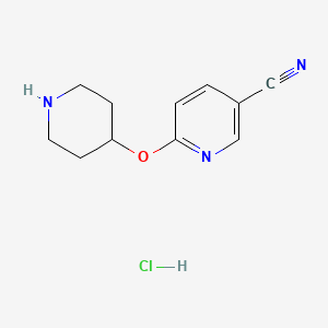 B3425359 6-(Piperidin-4-yloxy)nicotinonitrile hydrochloride CAS No. 412293-93-7