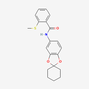 molecular formula C20H21NO3S B3435832 2-(methylthio)-N-spiro[1,3-benzodioxole-2,1'-cyclohexan]-5-ylbenzamide 