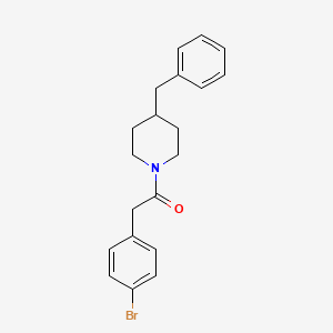 1-(4-BENZYLPIPERIDIN-1-YL)-2-(4-BROMOPHENYL)ETHAN-1-ONE