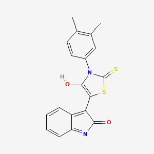 (3Z)-3-[3-(3,4-dimethylphenyl)-4-oxo-2-thioxo-1,3-thiazolidin-5-ylidene]-1,3-dihydro-2H-indol-2-one