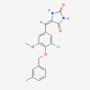 (5E)-5-({3-CHLORO-5-METHOXY-4-[(3-METHYLPHENYL)METHOXY]PHENYL}METHYLIDENE)IMIDAZOLIDINE-2,4-DIONE