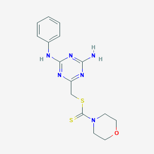 molecular formula C15H18N6OS2 B3648593 (4-Amino-6-anilino-1,3,5-triazin-2-yl)methyl morpholine-4-carbodithioate 