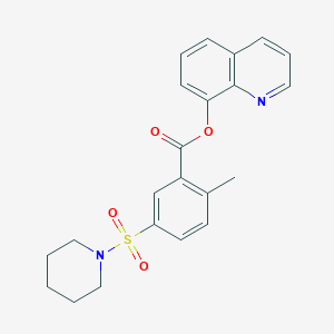 molecular formula C22H22N2O4S B3652535 quinolin-8-yl 2-methyl-5-piperidin-1-ylsulfonylbenzoate 