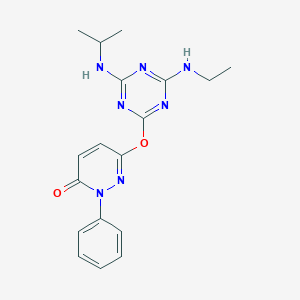 molecular formula C18H21N7O2 B3667738 6-{[4-(ethylamino)-6-(isopropylamino)-1,3,5-triazin-2-yl]oxy}-2-phenyl-3(2H)-pyridazinone 