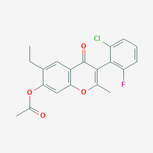 [3-(2-Chloro-6-fluorophenyl)-6-ethyl-2-methyl-4-oxochromen-7-yl] acetate