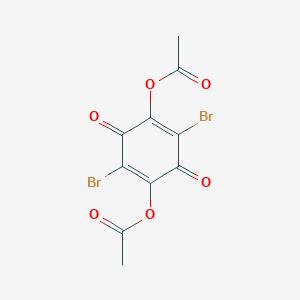2,5-Cyclohexadiene-1,4-dione, 2,5-diacetoxy-3,6-dibromo-