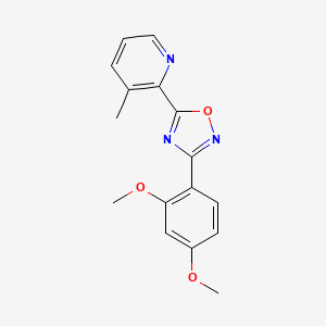 molecular formula C16H15N3O3 B3803535 2-[3-(2,4-dimethoxyphenyl)-1,2,4-oxadiazol-5-yl]-3-methylpyridine 