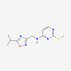molecular formula C11H15N5OS B3806865 N-[(5-isopropyl-1,2,4-oxadiazol-3-yl)methyl]-2-(methylthio)-4-pyrimidinamine 