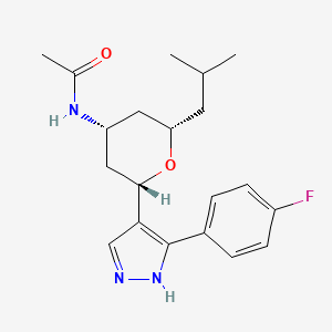 molecular formula C20H26FN3O2 B3806901 N-{(2S*,4R*,6S*)-2-[3-(4-fluorophenyl)-1H-pyrazol-4-yl]-6-isobutyltetrahydro-2H-pyran-4-yl}acetamide 