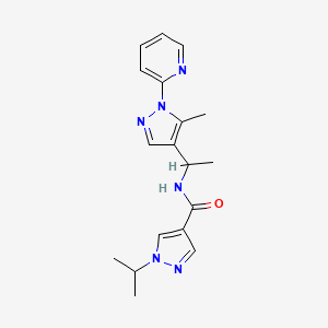 molecular formula C18H22N6O B3812630 1-isopropyl-N-{1-[5-methyl-1-(2-pyridinyl)-1H-pyrazol-4-yl]ethyl}-1H-pyrazole-4-carboxamide 