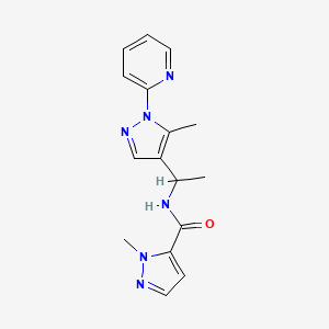 molecular formula C16H18N6O B3816994 1-methyl-N-{1-[5-methyl-1-(2-pyridinyl)-1H-pyrazol-4-yl]ethyl}-1H-pyrazole-5-carboxamide 