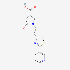 molecular formula C15H15N3O3S B3837712 5-oxo-1-[2-(2-pyridin-3-yl-1,3-thiazol-4-yl)ethyl]pyrrolidine-3-carboxylic acid 