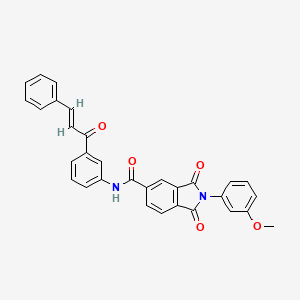 2-(3-methoxyphenyl)-1,3-dioxo-N-{3-[(2E)-3-phenylprop-2-enoyl]phenyl}-2,3-dihydro-1H-isoindole-5-carboxamide