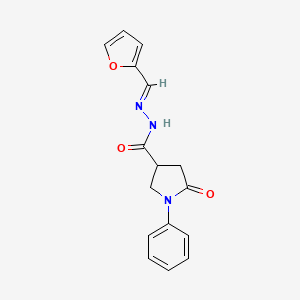 molecular formula C16H15N3O3 B3909895 N'-(2-furylmethylene)-5-oxo-1-phenyl-3-pyrrolidinecarbohydrazide 