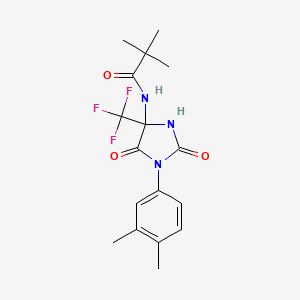 N-[1-(3,4-dimethylphenyl)-2,5-dioxo-4-(trifluoromethyl)imidazolidin-4-yl]-2,2-dimethylpropanamide