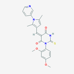 (5E)-1-(2,4-dimethoxyphenyl)-5-[(2,5-dimethyl-1-pyridin-3-ylpyrrol-3-yl)methylidene]-2-sulfanylidene-1,3-diazinane-4,6-dione